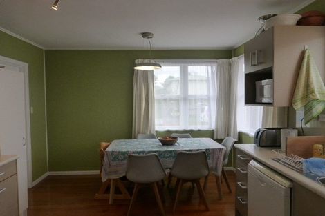 Photo of property in 36 Maui Pomare Street, Blockhouse Bay, Auckland, 0600