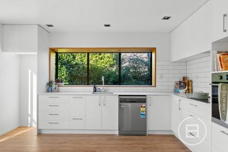 Photo of property in 3 Glenburn Place, Avonhead, Christchurch, 8042