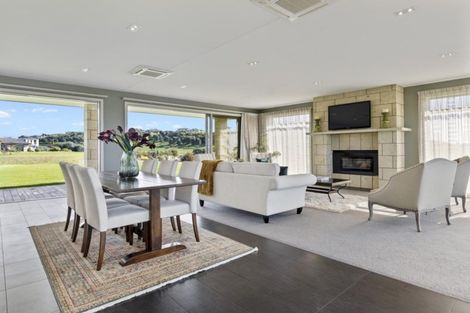 Photo of property in 59 Lynley Park Drive, Omokoroa, 3114