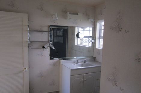 Photo of property in 156 Karaka Street, Castlecliff, Whanganui, 4501