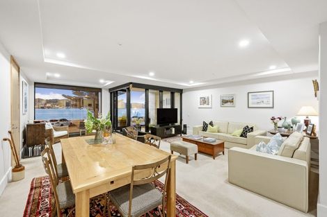 Photo of property in Waterline Apartments, 1a/342 Oriental Parade, Oriental Bay, Wellington, 6011