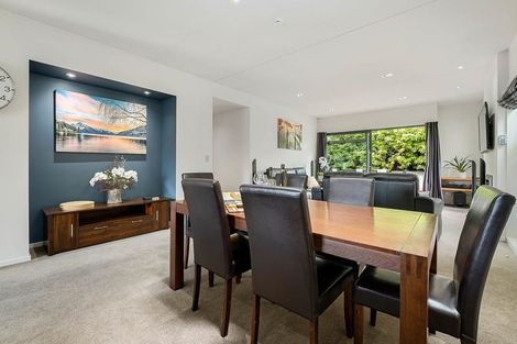Photo of property in 8a Hallenstein Street, Queenstown, 9300