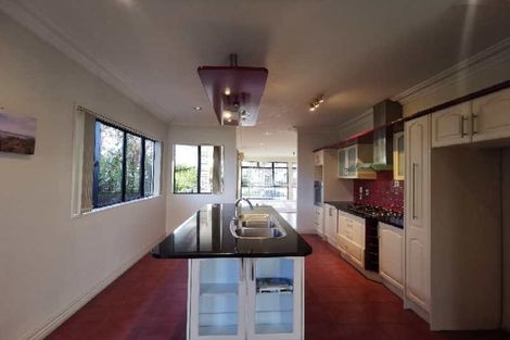 Photo of property in 46 Waimanu Bay Drive, Te Atatu Peninsula, Auckland, 0610
