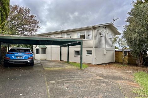 Photo of property in 54 Triangle Road, Massey, Auckland, 0614