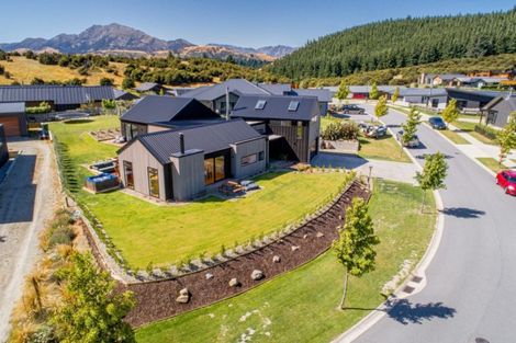 Photo of property in 57 Minaret Ridge, Wanaka, 9305