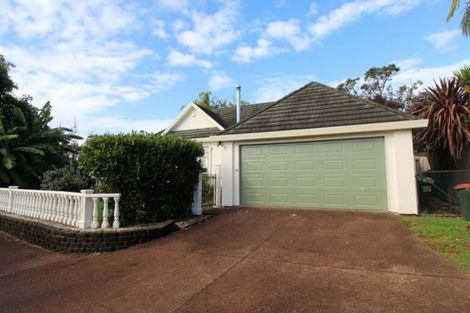 Photo of property in 18a Esmeralda Avenue, Avondale, Auckland, 1026