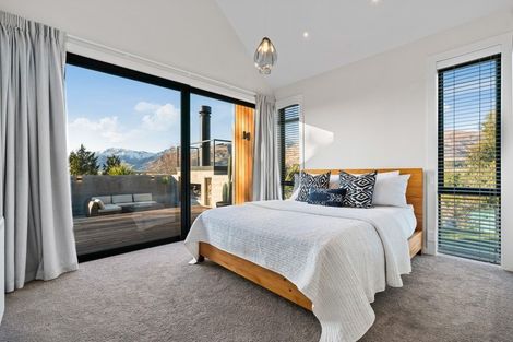 Photo of property in 3 Maude View Road, Hawea Flat, Wanaka, 9382