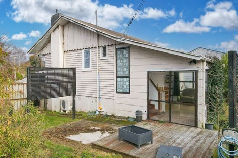 Photo of property in 3 Kahu Street, Utuhina, Rotorua, 3015