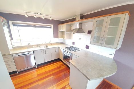 Photo of property in 39 Abraham Crescent, Milson, Palmerston North, 4414