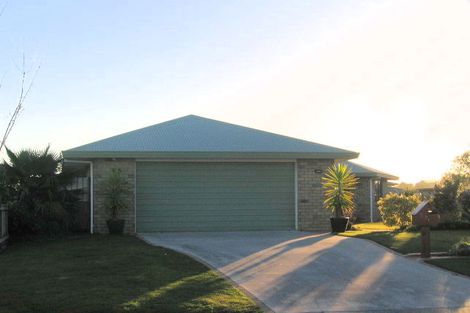 Photo of property in 13 Diomede Glade, Flagstaff, Hamilton, 3210