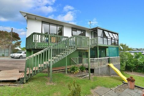 Photo of property in 134 Stanmore Bay Road, Stanmore Bay, Whangaparaoa, 0932