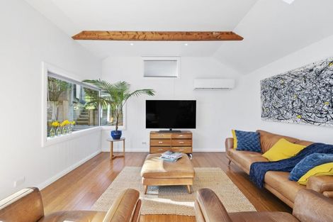 Photo of property in 91 Sunshine Avenue, Karori, Wellington, 6012