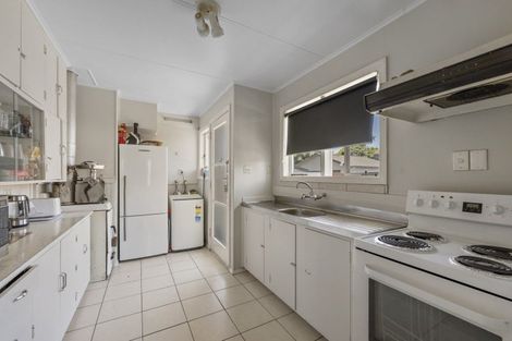 Photo of property in 6 Te Takinga Street, Turangi, 3334