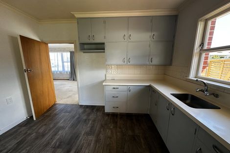 Photo of property in 22 Stanley Street, Levin, 5510