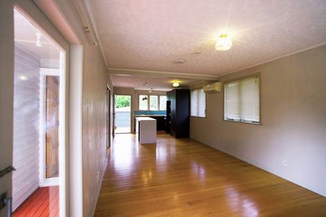Photo of property in 12 Lucinda Place, Glen Eden, Auckland, 0602