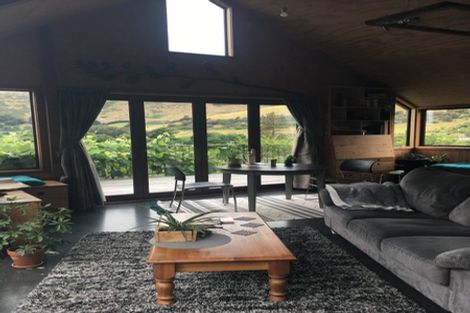 Photo of property in 37 Flinders Road, Heathcote Valley, Christchurch, 8022