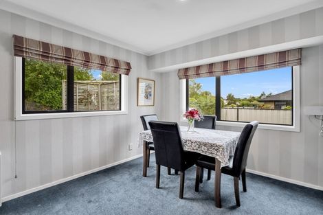 Photo of property in 32 Grove Avenue, Weston, Oamaru, 9401