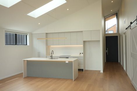 Photo of property in 45 Shelduck Road, Jacks Point, 9371