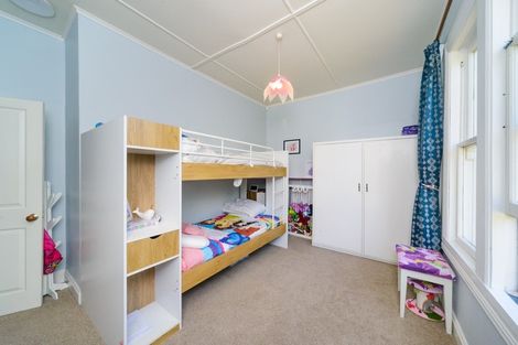 Photo of property in 16 High Street, Bulls, 4818