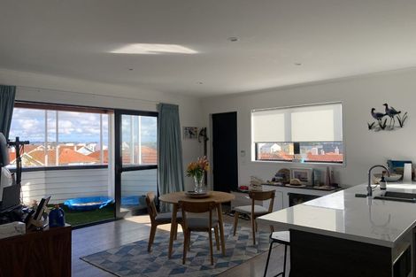 Photo of property in 6/2 Frances Bryers Road, Hobsonville, Auckland, 0616