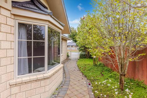 Photo of property in 32 Miers Glade, Rototuna North, Hamilton, 3210