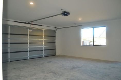 Photo of property in 48 Schooner Drive, Whitby, Porirua, 5024