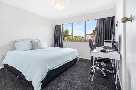 Photo of property in 54 Morrow Avenue, St Andrews, Hamilton, 3200