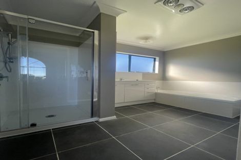 Photo of property in 105c Crown Road, Paerata, Pukekohe, 2676