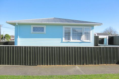 Photo of property in 1 Cobham Street, Levin, 5510