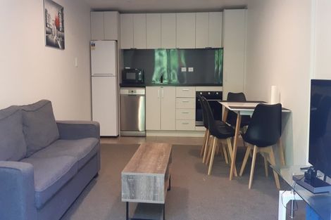 Photo of property in 32 Hythe Terrace, Mairangi Bay, Auckland, 0630