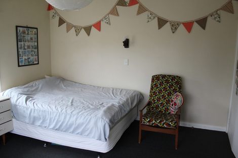 Photo of property in 29 Woodglen Road, Glen Eden, Auckland, 0602