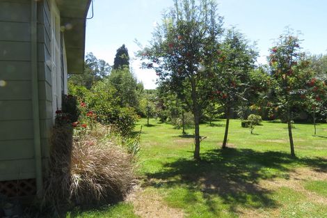 Photo of property in 10 Siegerts Road, Kimbell, Fairlie, 7987