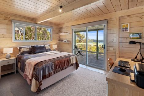 Photo of property in 16 Lichen Grove, Russell, 0272