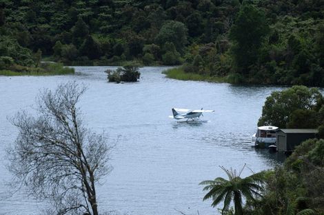 Photo of property in 8 Ronald Road, Lake Tarawera, Rotorua, 3076