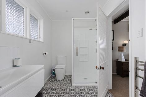 Photo of property in 140 Nelson Crescent, Napier South, Napier, 4110