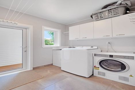 Photo of property in 23a Elliot Street, Howick, Auckland, 2014