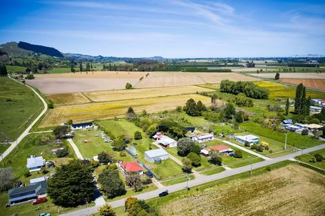 Photo of property in 32 Waihirere Domain Road, Waihirere, Gisborne, 4071