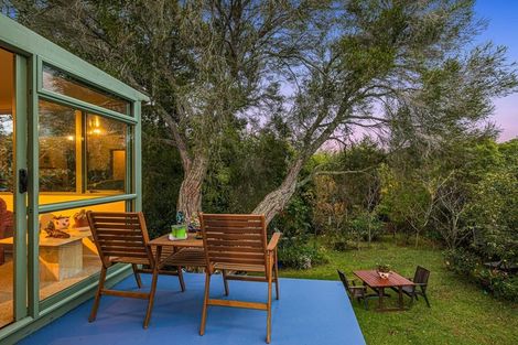 Photo of property in 424 Don Buck Road, Massey, Auckland, 0614