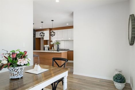 Photo of property in 9 Nephrite Lane, Henderson, Auckland, 0610