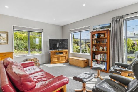 Photo of property in 1 Falcon Street, Roslyn, Dunedin, 9010