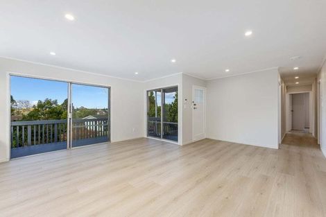 Photo of property in 57 Sunline Avenue, Massey, Auckland, 0614
