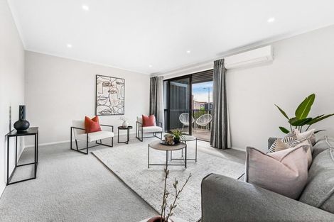 Photo of property in 3/2 Rangitamiro Place, Hobsonville, Auckland, 0616