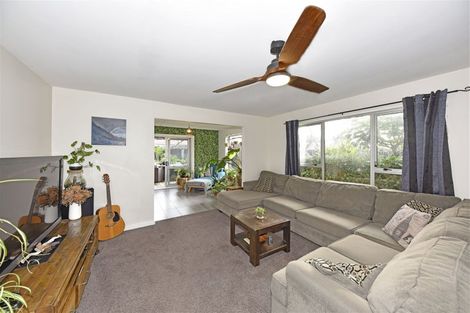 Photo of property in 2/16 Steadman Road, Broomfield, Christchurch, 8042