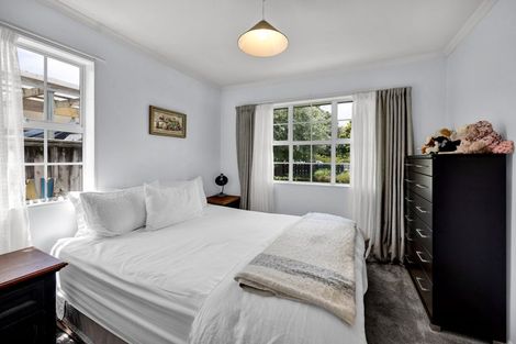 Photo of property in 11 Elder Grove, Whalers Gate, New Plymouth, 4310