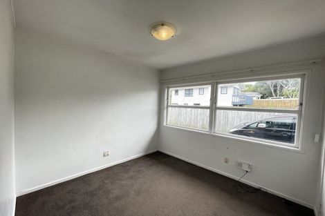 Photo of property in 1/37 Ellice Road, Totara Vale, Auckland, 0629