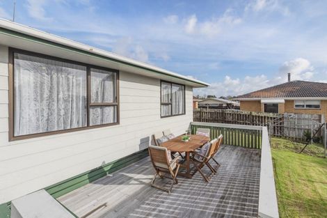 Photo of property in 2/10 Argyle Avenue, Pahurehure, Papakura, 2113