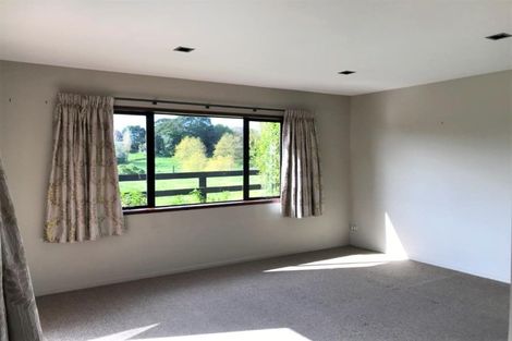 Photo of property in 334 Henwood Road, Hillsborough, New Plymouth, 4372