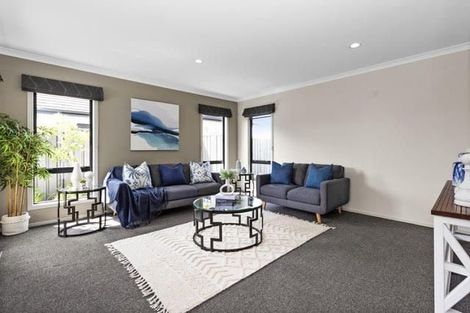 Photo of property in 19 Haast Place, Poraiti, Napier, 4112