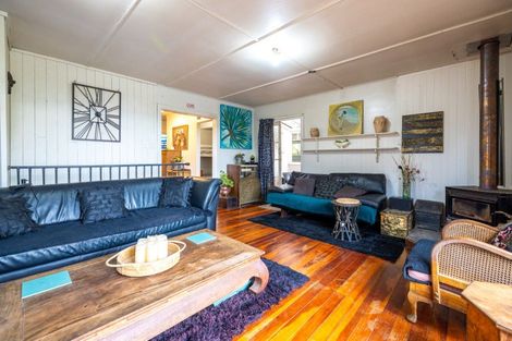 Photo of property in 1 Okoka Road, Omiha, Waiheke Island, 1081