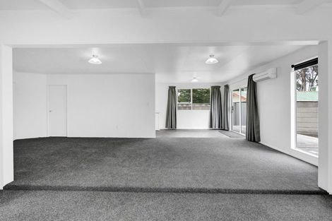 Photo of property in 50 Sole Avenue, Bell Block, New Plymouth, 4312